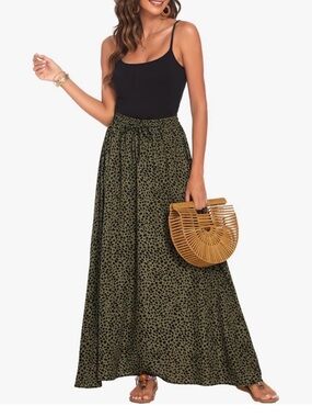 Bluetime Olive Green Leopard Print Maxi Skirt size M